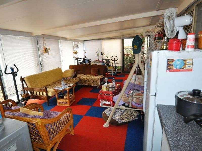 10 Oakwood Drive, Waterford West QLD 4133