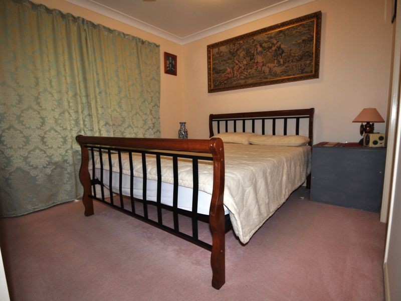 10 Oakwood Drive, Waterford West QLD 4133