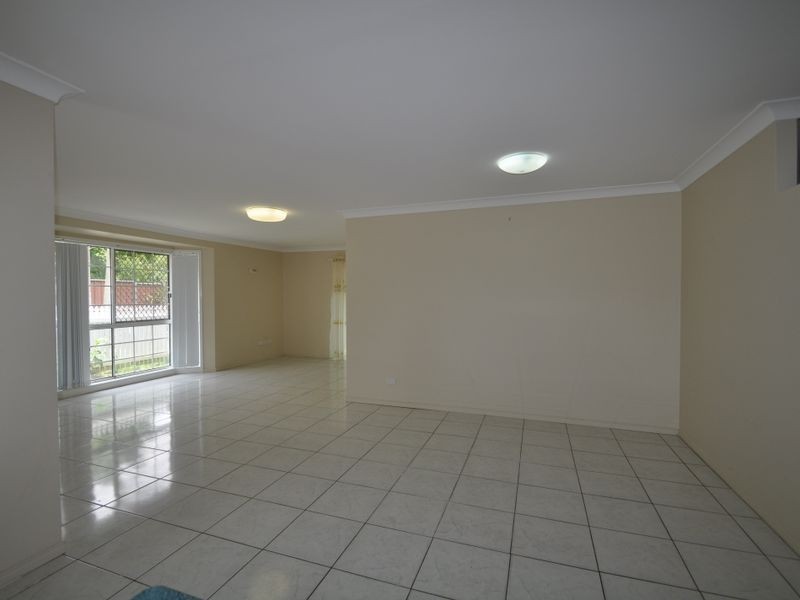 36 Paradise Road, Slacks Creek QLD 4127