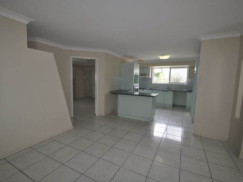 36 Paradise Road, Slacks Creek QLD 4127