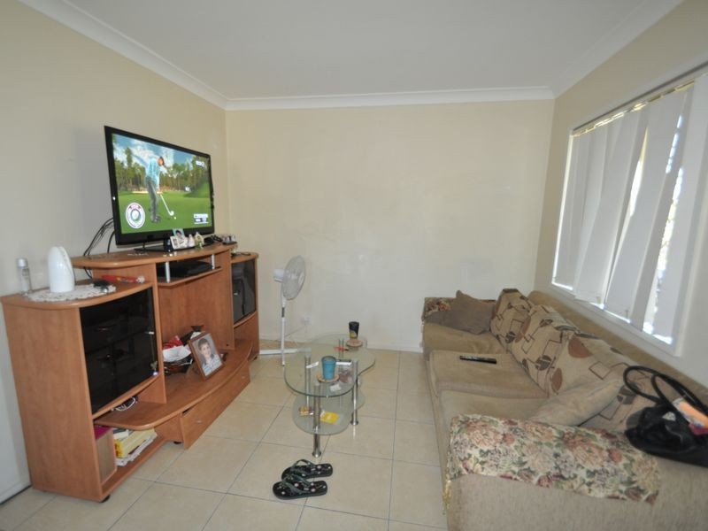 2 Prince Street, Woodridge QLD 4114