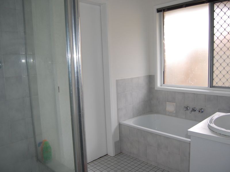 43 Velorum Drive, Kingston QLD 4114