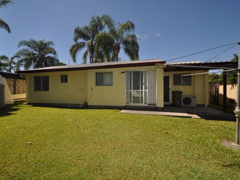 5 Peppermint Street, Crestmead QLD 4132