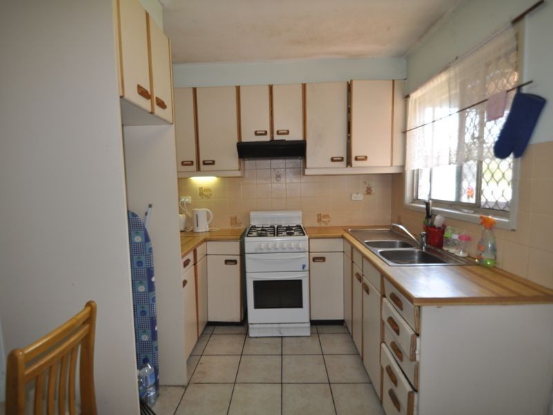 25 Brownvale Street, Logan Central QLD 4114