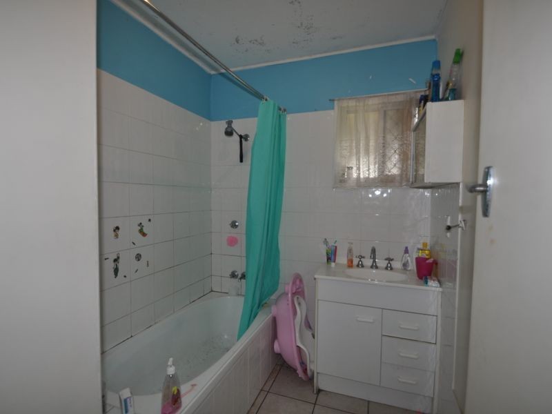 25 Brownvale Street, Logan Central QLD 4114