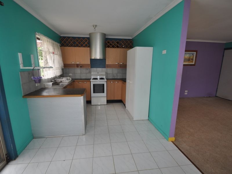 24 Ariel Avenue, Kingston QLD 4114