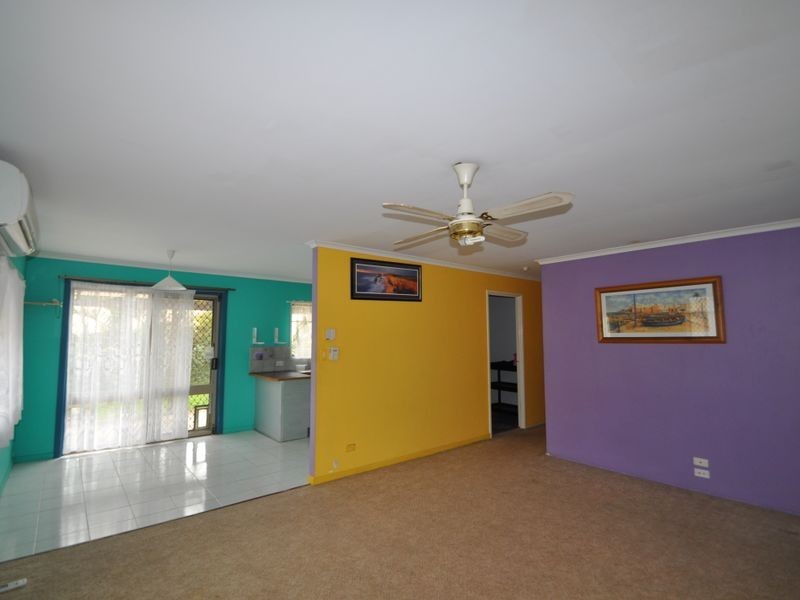 24 Ariel Avenue, Kingston QLD 4114