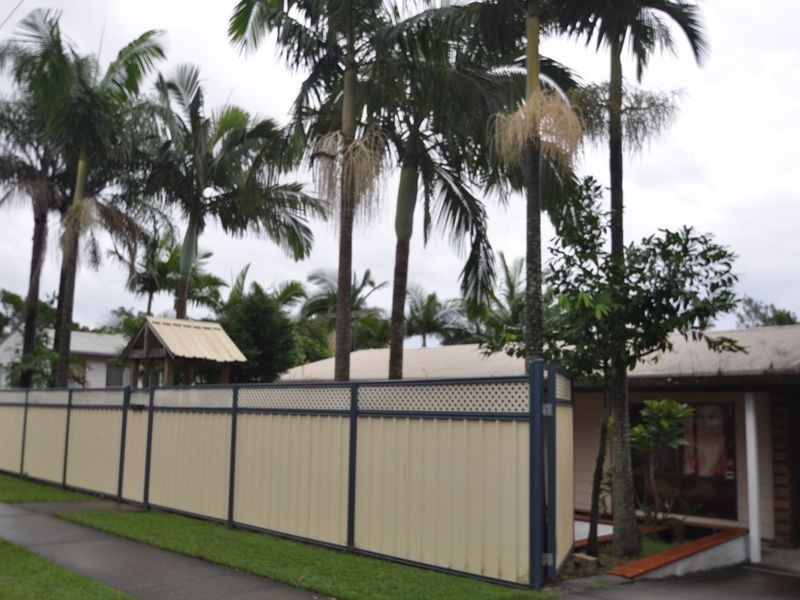 24 Ariel Avenue, Kingston QLD 4114