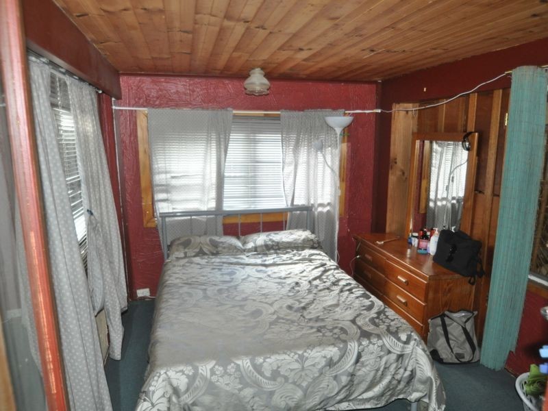 1 Carcoola Street, Kingston QLD 4114