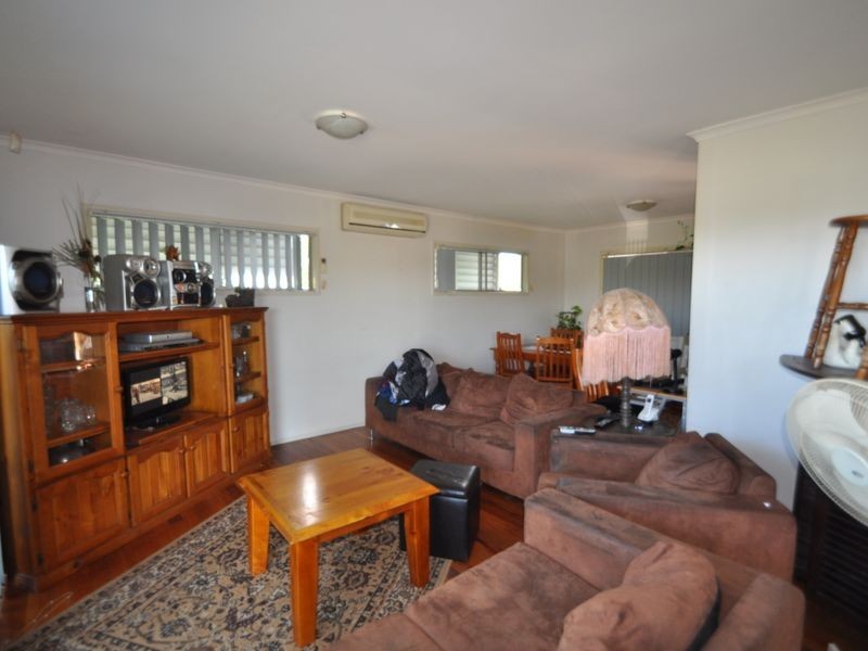 61 Karri Avenue, Logan Central QLD 4114