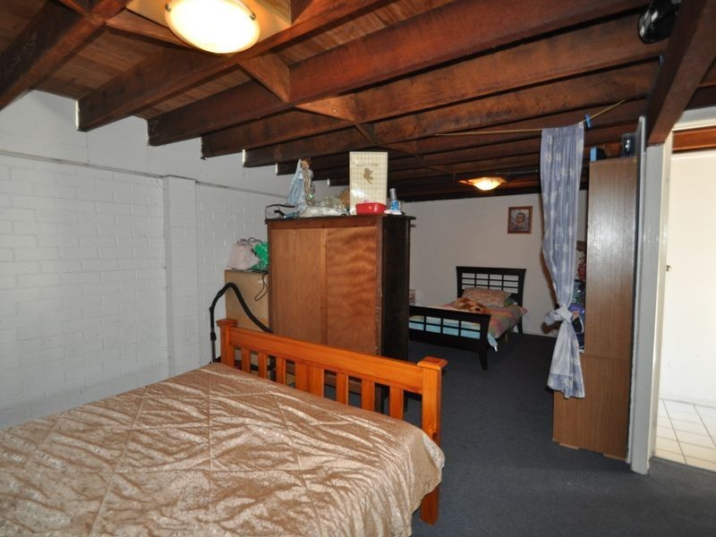 61 Karri Avenue, Logan Central QLD 4114