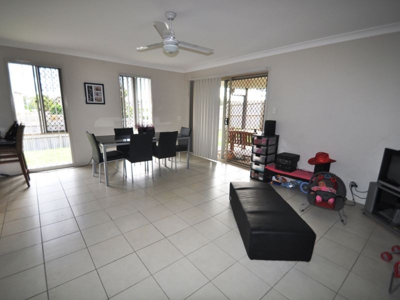 10 Lucy Street, Marsden QLD 4132