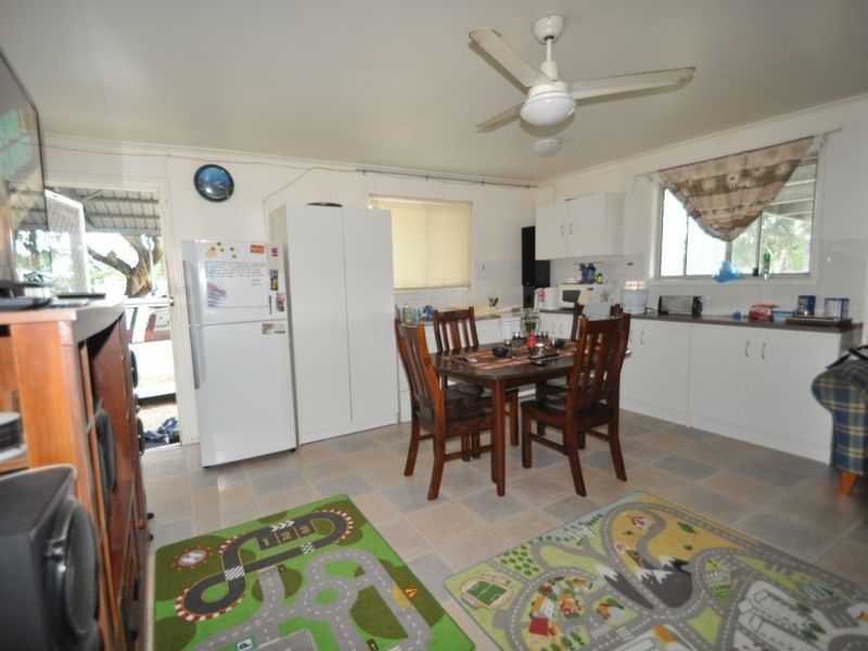 13 Smailes Road, North Maclean QLD 4280