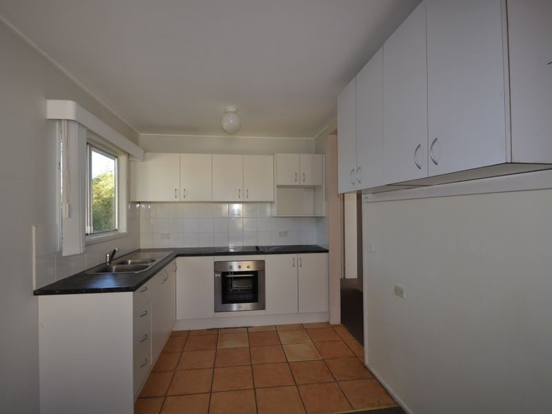 72 Ashton Street, Kingston QLD 4114