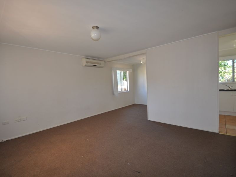 72 Ashton Street, Kingston QLD 4114