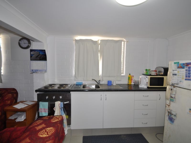 72 Ashton Street, Kingston QLD 4114