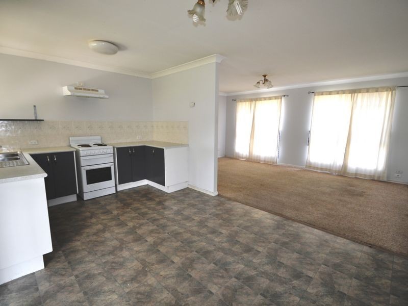 16 Avalon Street, Marsden QLD 4132