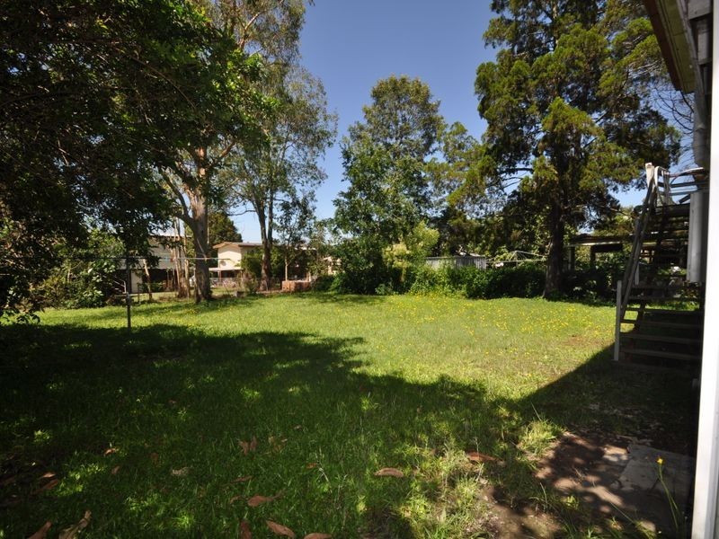 4 Oakland Avenue, Woodridge QLD 4114