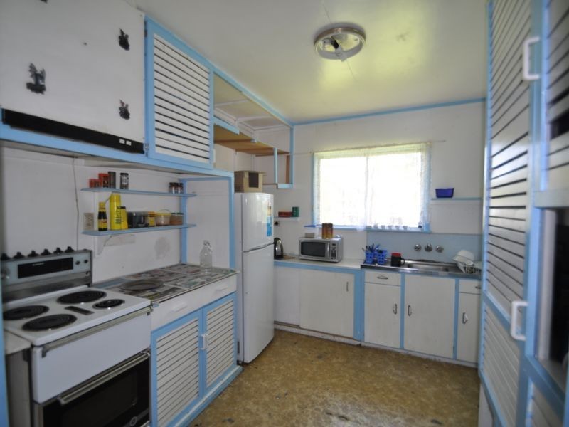 4 Oakland Avenue, Woodridge QLD 4114