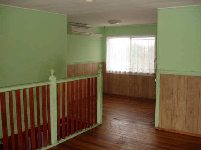 13 Wilbur Street, Logan Central QLD 4114