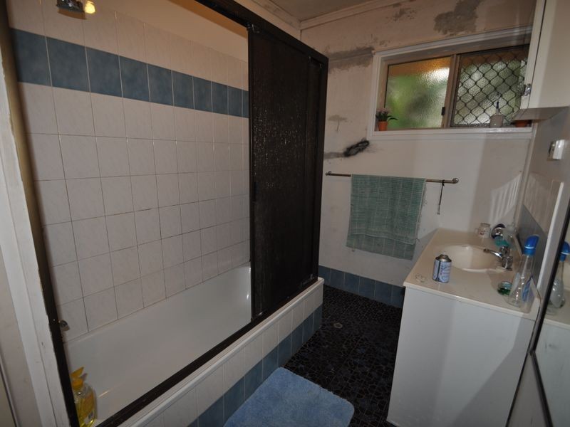 115 Ewing Road, Woodridge QLD 4114