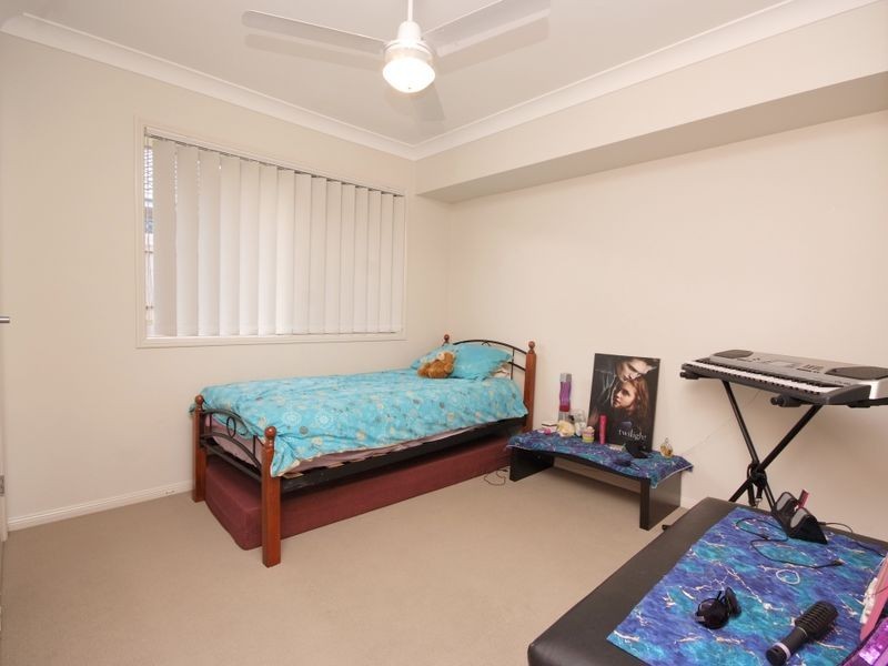 10 Lucy Street, Marsden QLD 4132