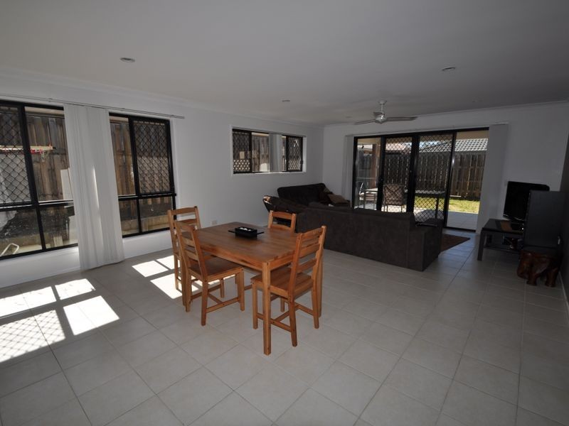 22 Flametree Crescent, Berrinba QLD 4117