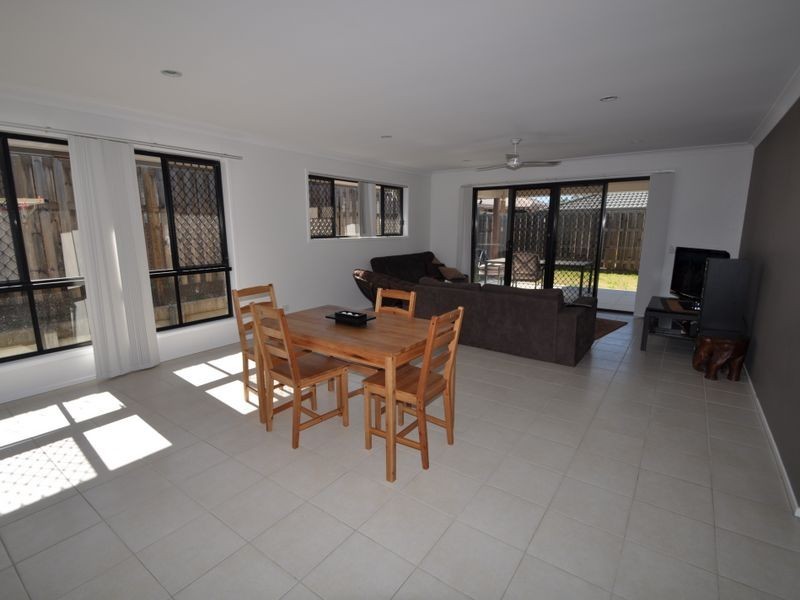 22 Flametree Crescent, Berrinba QLD 4117