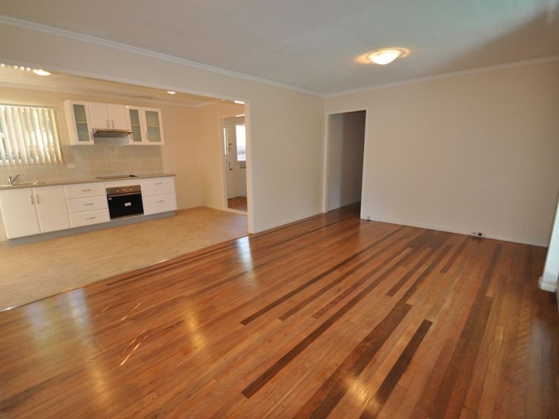 20 Edward Street, Woodridge QLD 4114