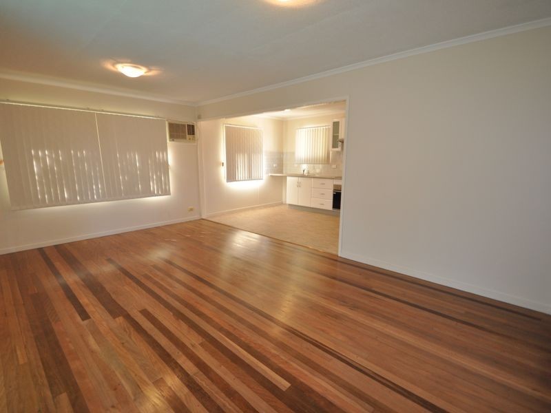 20 Edward Street, Woodridge QLD 4114