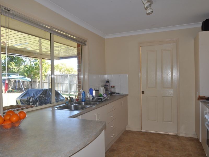 35 Brooke Street, Crestmead QLD 4132