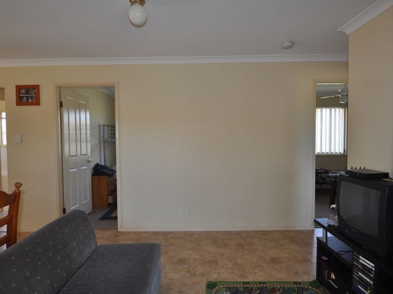 35 Brooke Street, Crestmead QLD 4132