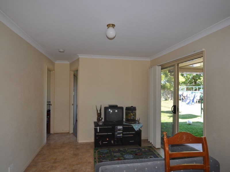 35 Brooke Street, Crestmead QLD 4132