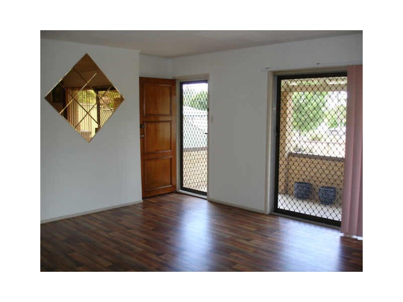 16 Skyline Drive, Kingston QLD 4114