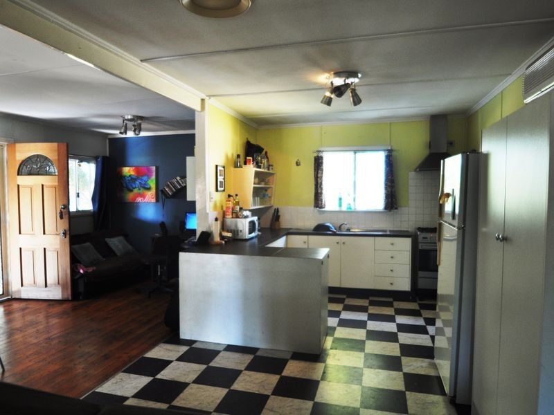 6 Marlow Street, Woodridge QLD 4114