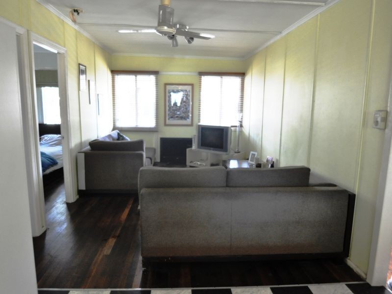 6 Marlow Street, Woodridge QLD 4114