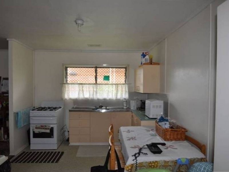 15 Anthony Street, Kingston QLD 4114