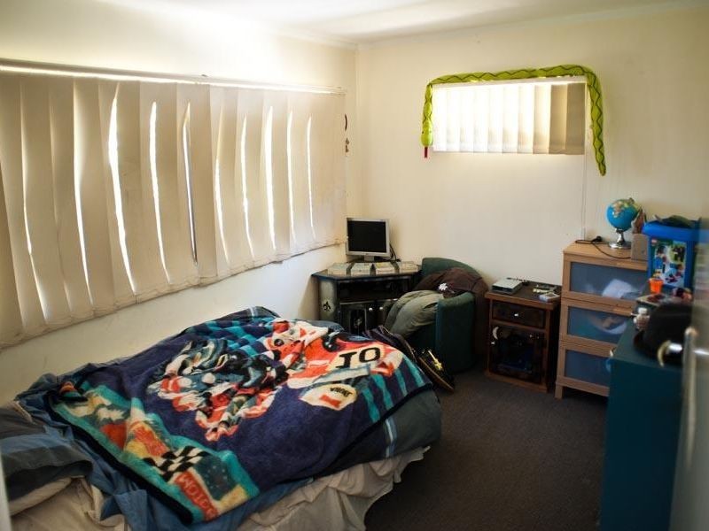 4 Marlow Street, Woodridge QLD 4114