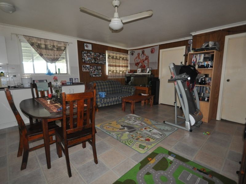 13 Smailes Road, North Maclean QLD 4280