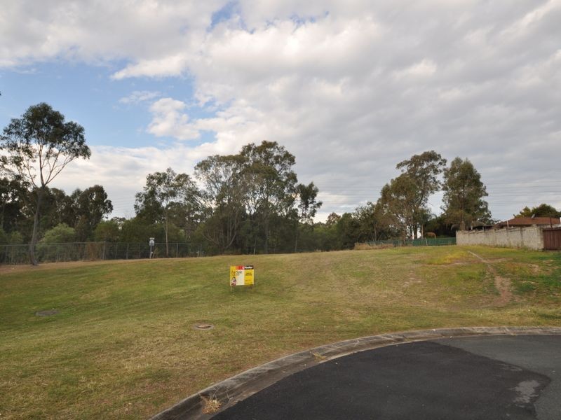 13 Rochelle Court, Edens Landing QLD 4207