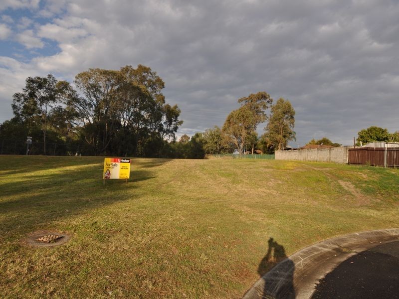 13 Rochelle Court, Edens Landing QLD 4207