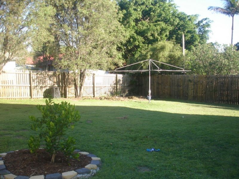 22 Madison Street, Woodridge QLD 4114