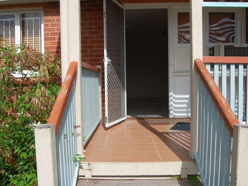 22 Madison Street, Woodridge QLD 4114