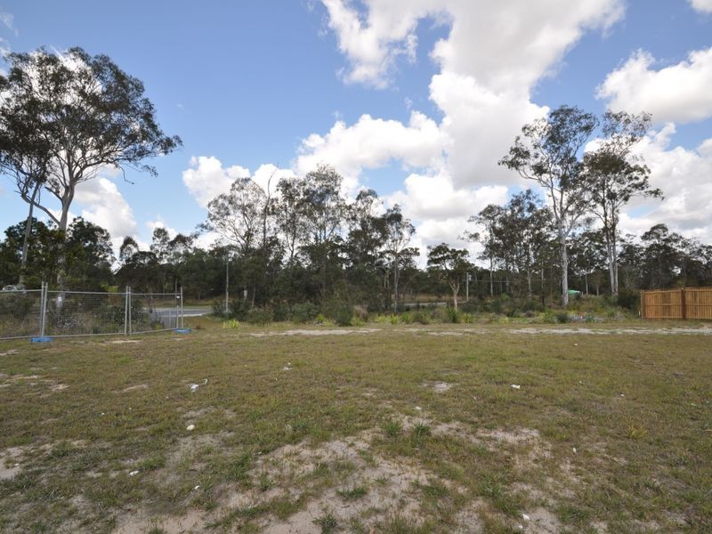 8 Basinghall Place, Marsden QLD 4132