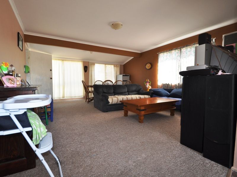 56 Albert Street, Woodridge QLD 4114