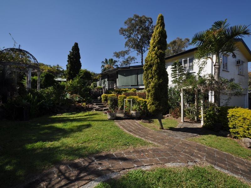 24 Blaxland Street, Woodridge QLD 4114