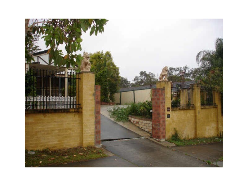 868 Wembley Road, Browns Plains QLD 4118