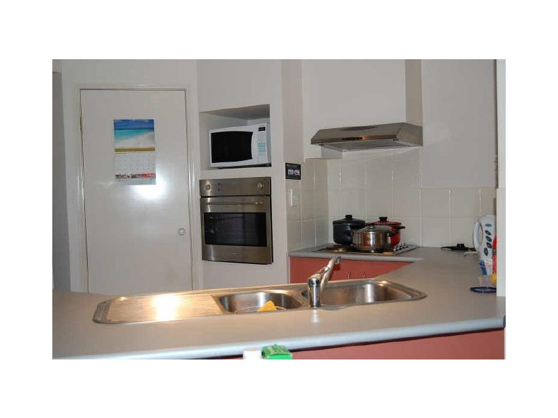 66 Barossa Street, Kingston QLD 4114