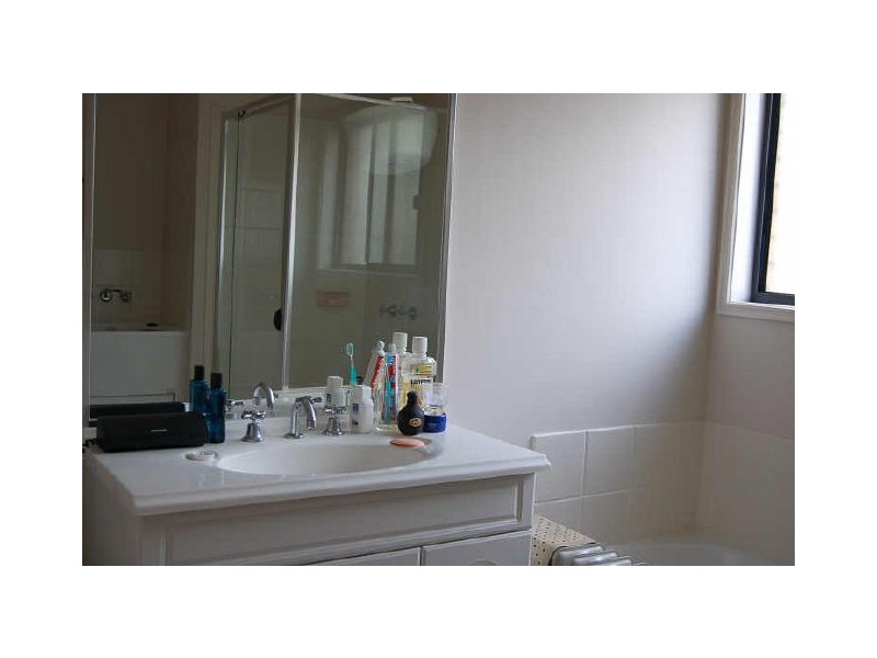 66 Barossa Street, Kingston QLD 4114