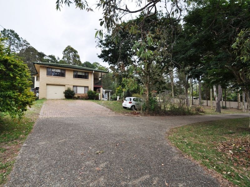 15-17 Drews Road, Tanah Merah QLD 4128